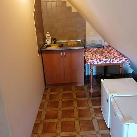 U Eli Проживание в семье Вамбежице
